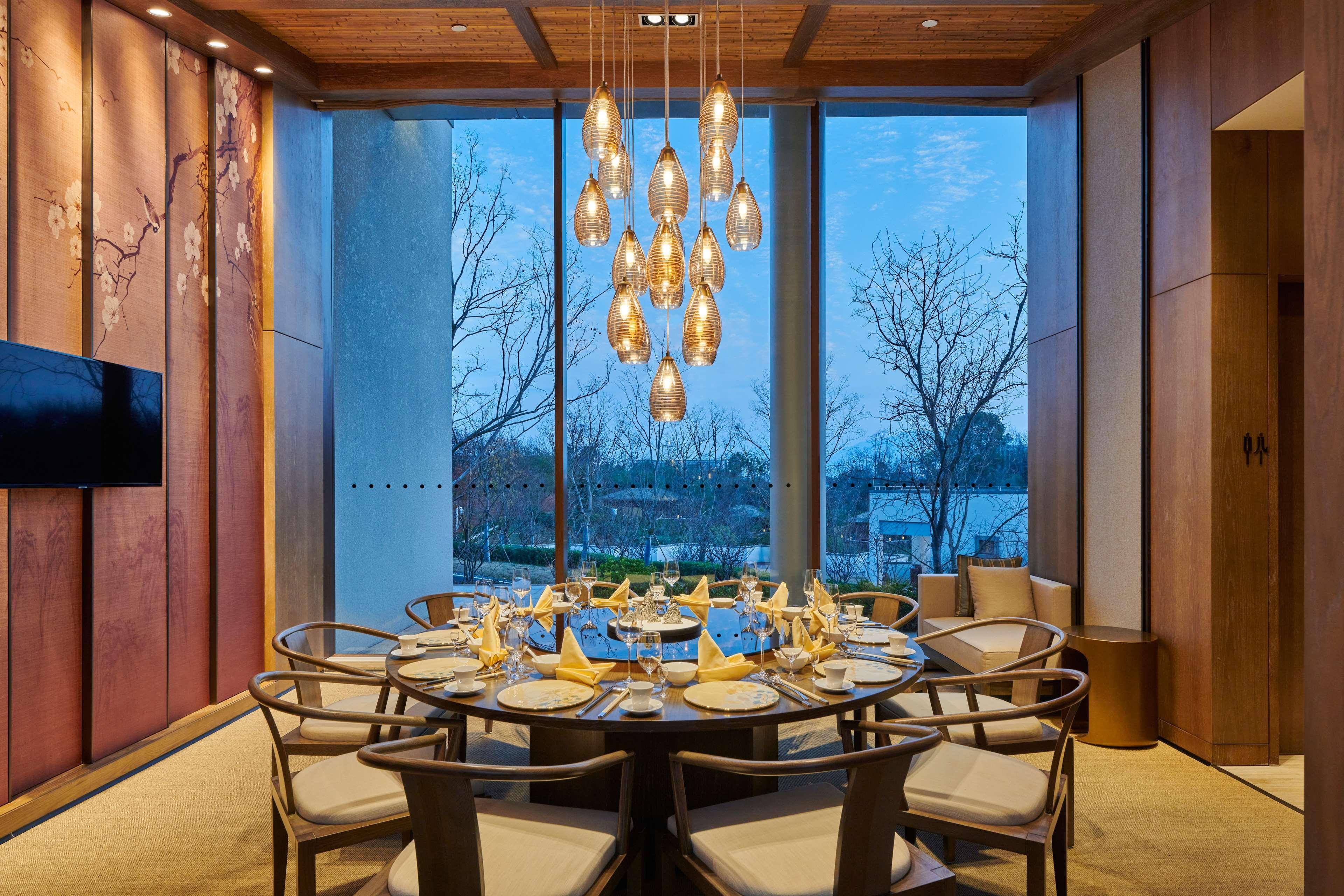 Lushan West Sea Resort, Curio Collection By Hilton Jiujiang  Exterior photo