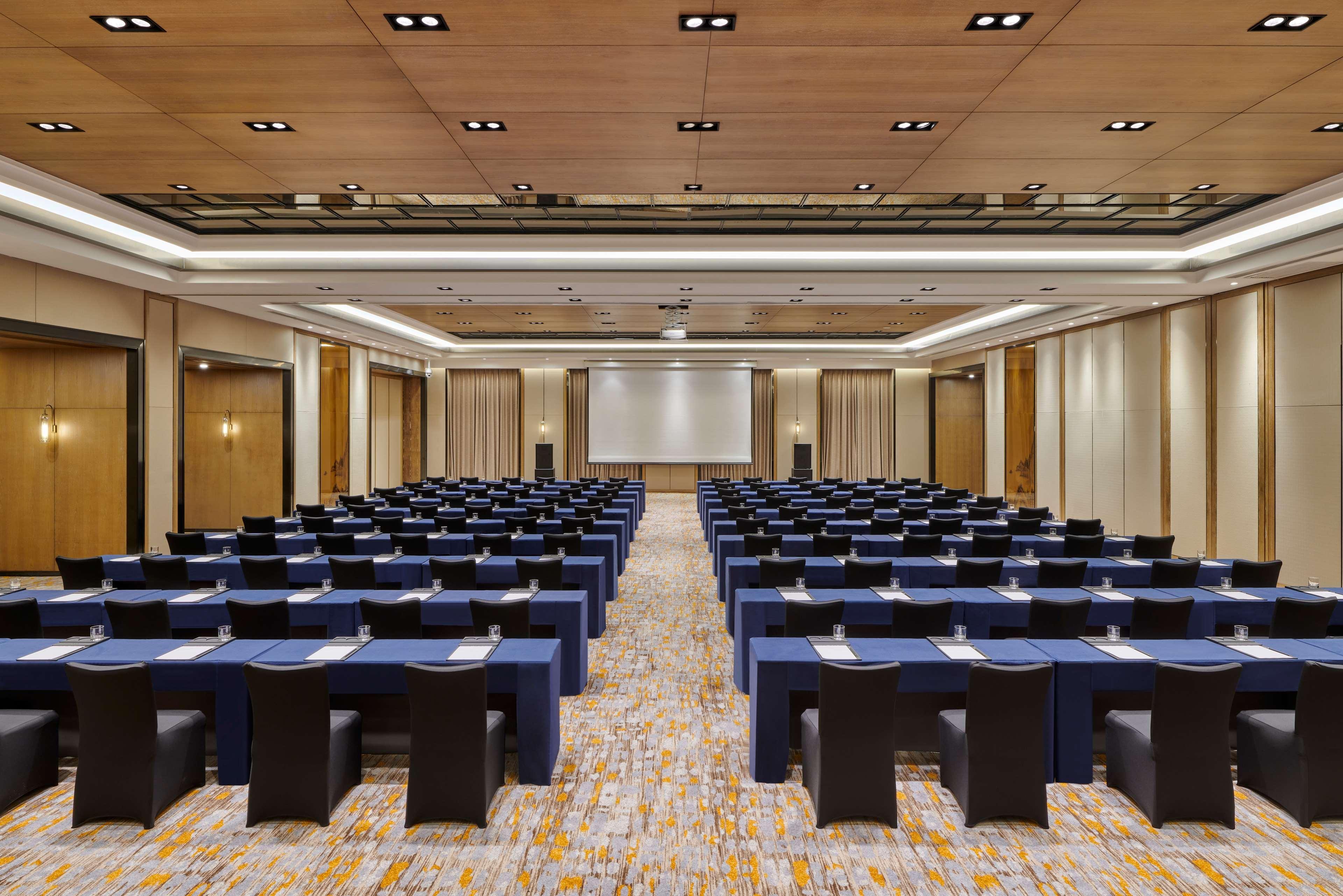 Lushan West Sea Resort, Curio Collection By Hilton Jiujiang  Exterior photo