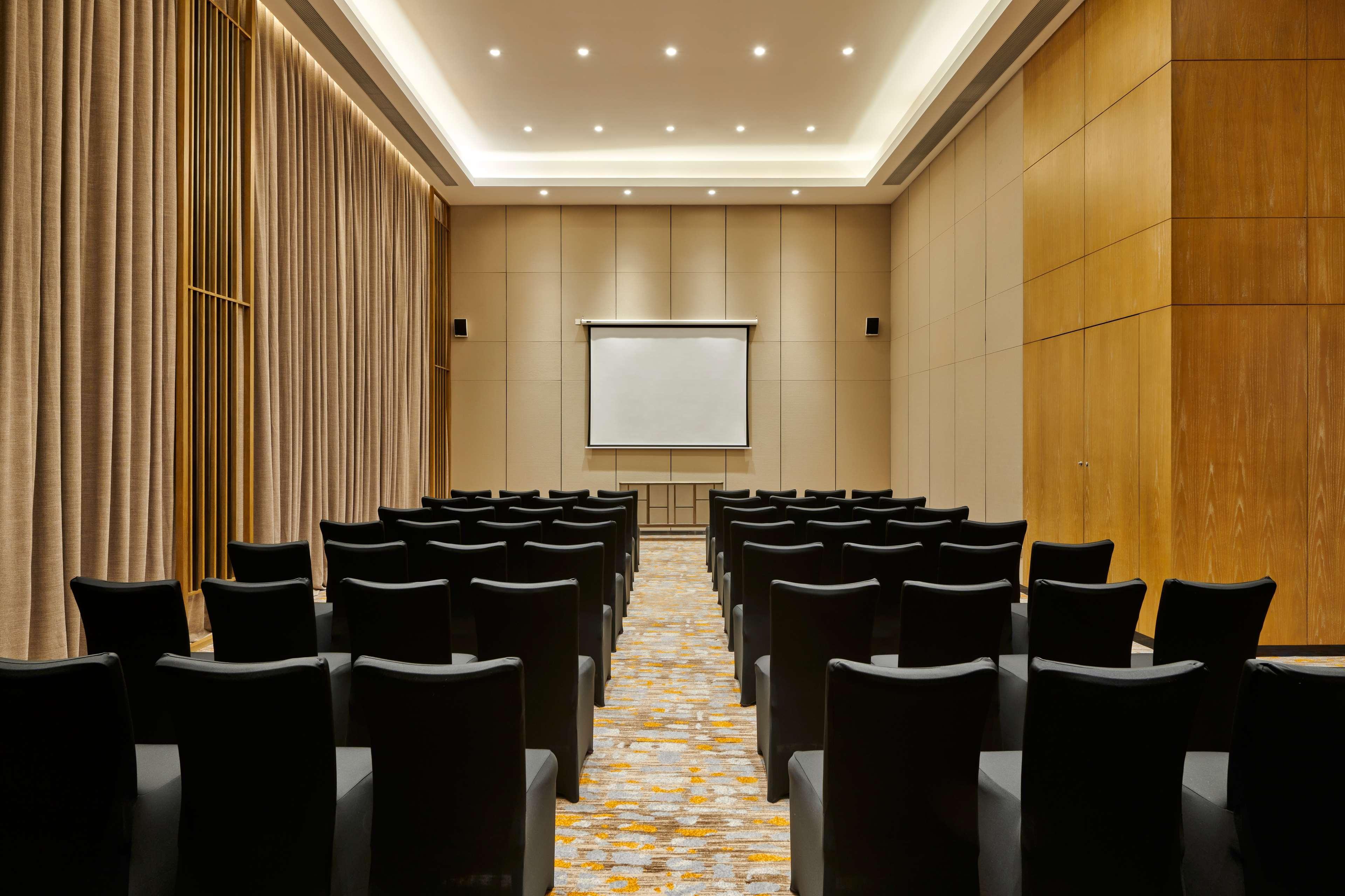 Lushan West Sea Resort, Curio Collection By Hilton Jiujiang  Exterior photo