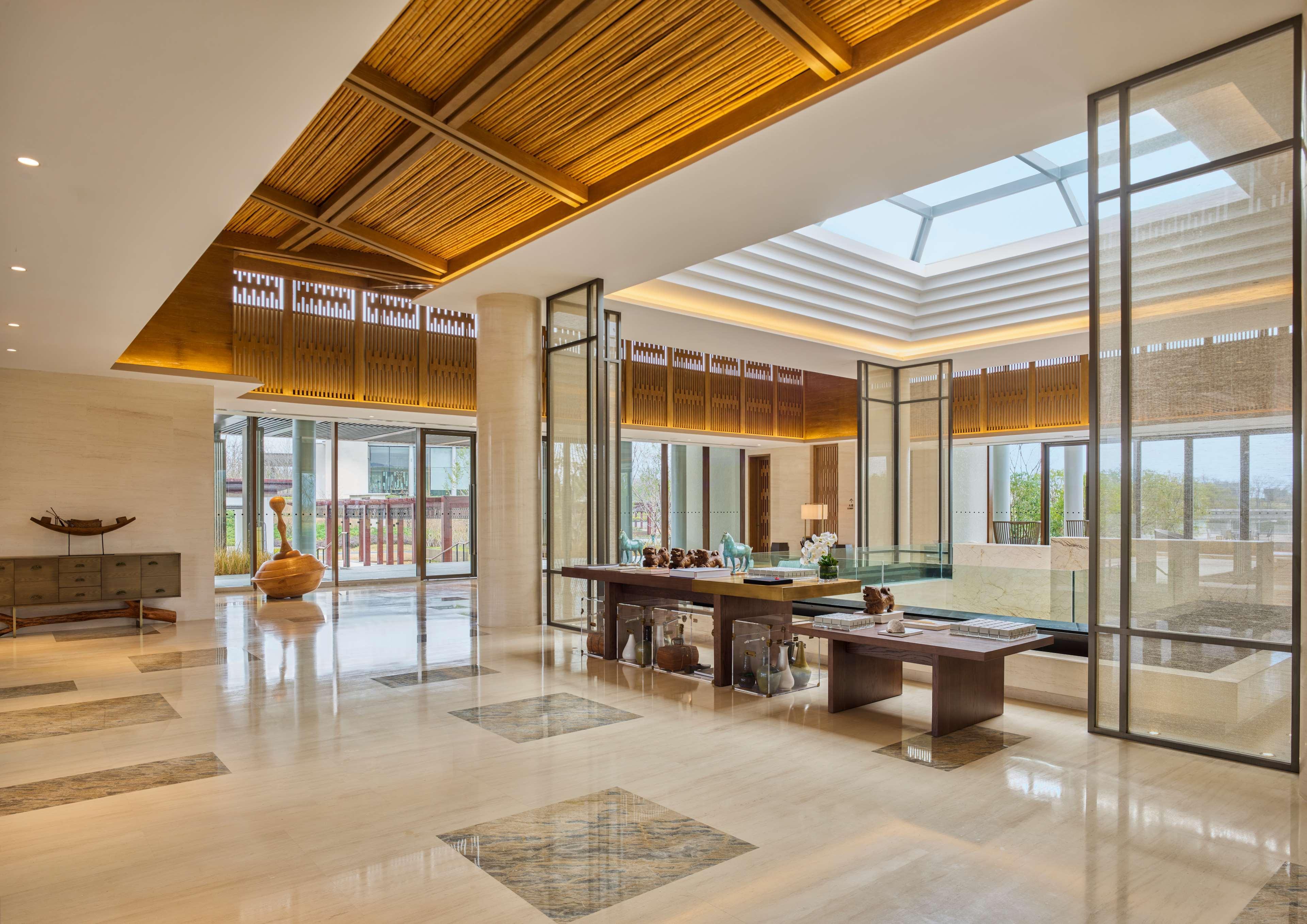 Lushan West Sea Resort, Curio Collection By Hilton Jiujiang  Exterior photo