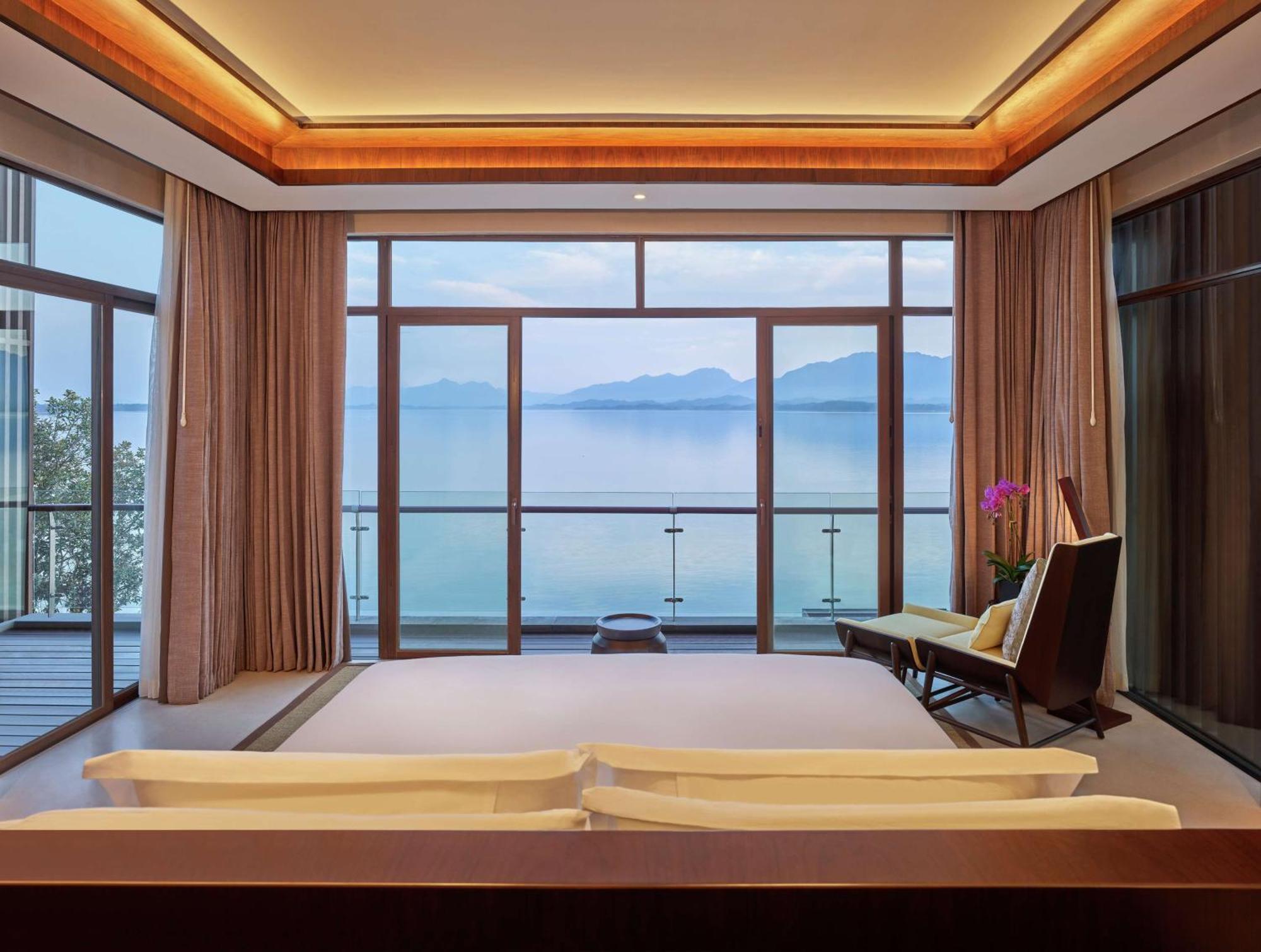 Lushan West Sea Resort, Curio Collection By Hilton Jiujiang  Exterior photo